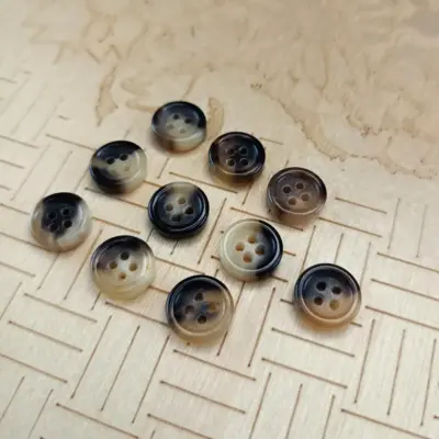 Bottone Corno Bordino Set534 03 - MakaMaga