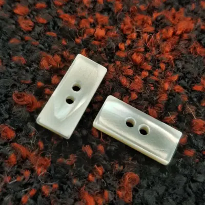 Bottone Madreperla Rettangolo 2fori Bianco Set467 03 - MakaMaga