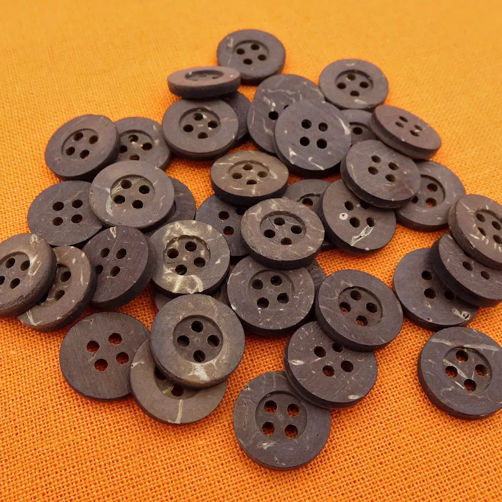 Bottone Cocco Bordo 4fori Set 378 04 - MakaMaga