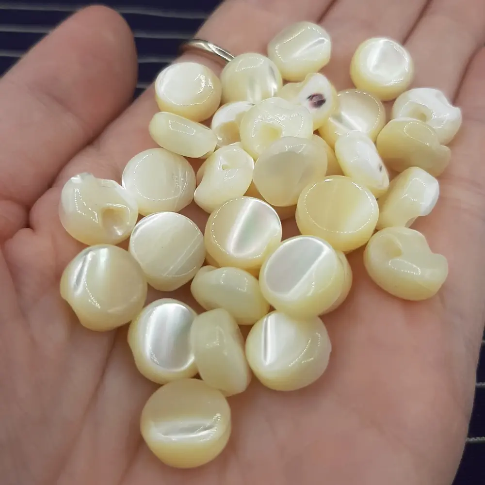 Bottone Madreperla Palla Gambino Naturale Set477 02 - MakaMaga