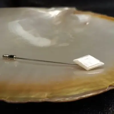 Spillone Cravatta Madreperla Bianca Gs001 01 - MakaMaga